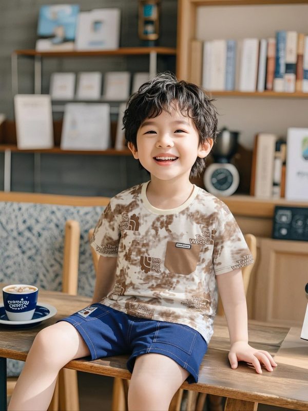Brown White T Shirt And Blue Pant Design - Image 3