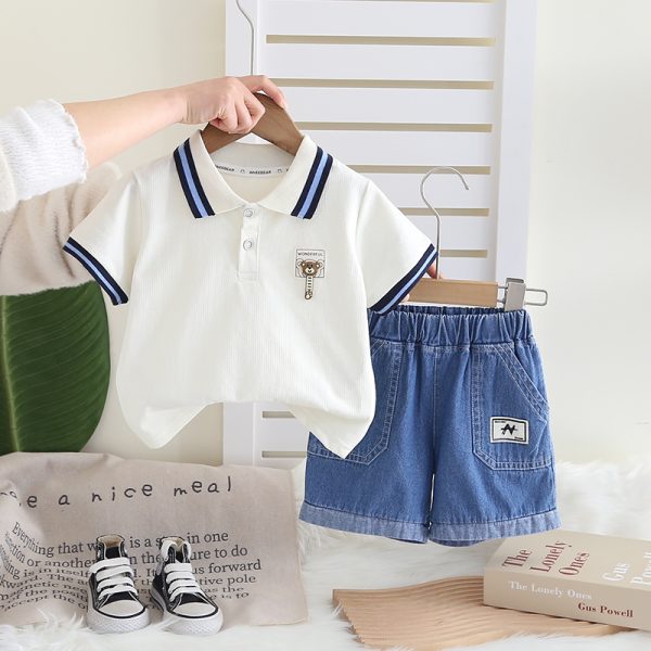 White Collar T Shirt With Denim Pant Design