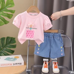 Pink Flowery T Shirt With Denim Pant Design