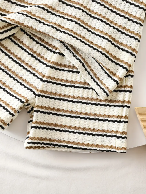 Summer Set Cream Black Collared Top And Pant Design - Image 2