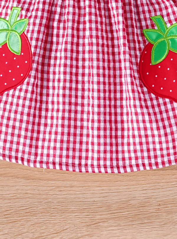 Cute Strawberry Plaid Pattern Sleevelss Dress - Image 4