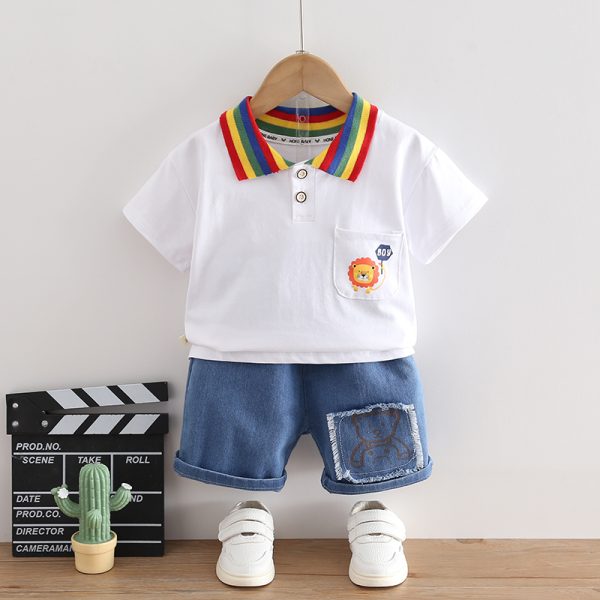 Cute Lion White T Shirt Print Light WhiteT Shirt And Denim Pant Design