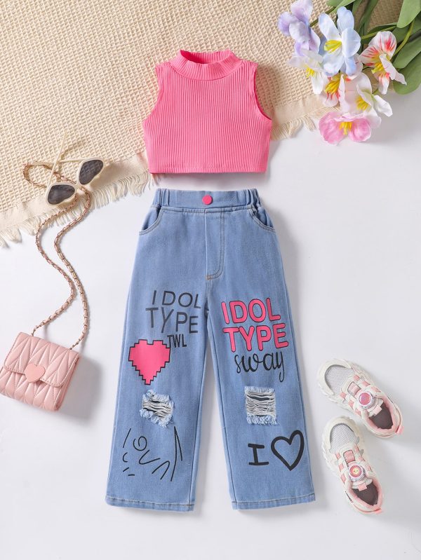 Cute Summer Pink Crop Top And Denim Pant Design