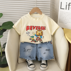 Cream Beige Reversal Print Lion Design T Shirt And Blue Denim Pant Design