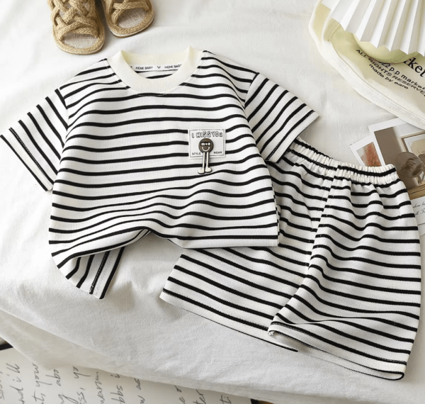 Cute Black And White Stripe Comfortable Casual Wear